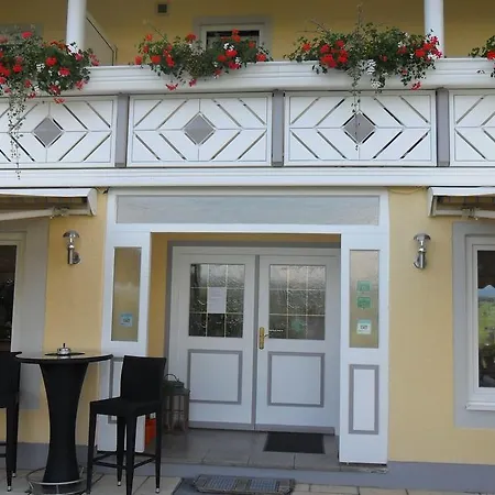 Alpina Hotel