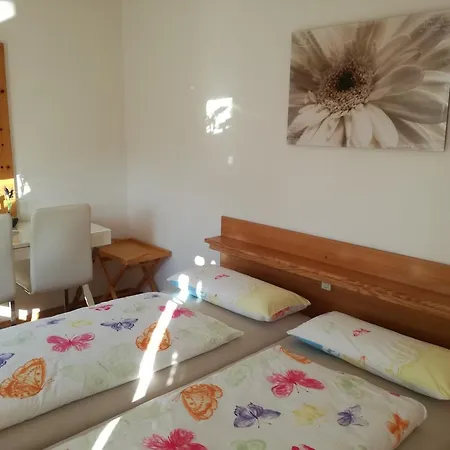 Alpina Hotel 3*