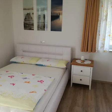 Alpina Hotel 3*