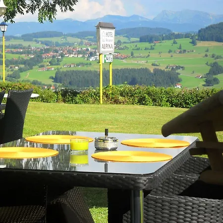 Alpina Hotel Lindenberg im Allgäu