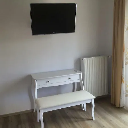 Hotel Alpina